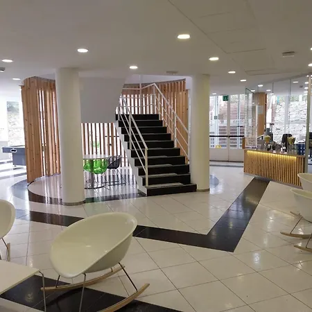 Residencia Universitaria Resa Siglo Xxi Apartmán *