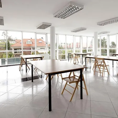 Residencia Universitaria Resa Siglo Xxi *