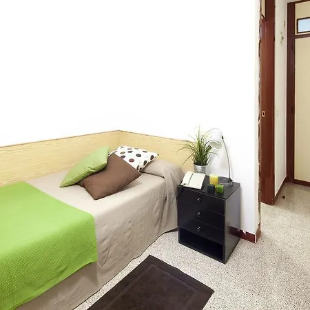 Apartmán Residencia Universitaria Resa Siglo Xxi *