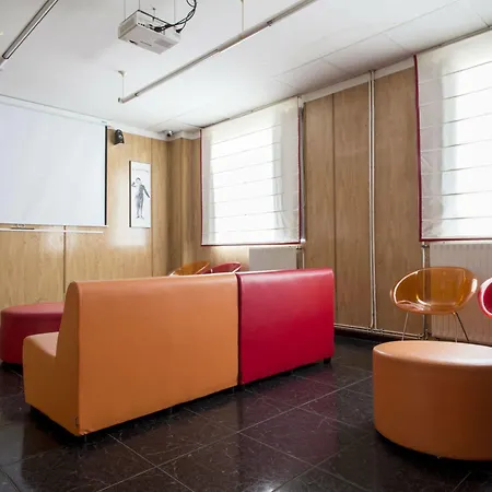 Residencia Universitaria Resa Siglo Xxi